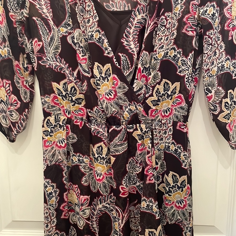 Floral 3/4 length Sleeves Banana Republic Dress - Picture 3 of 7